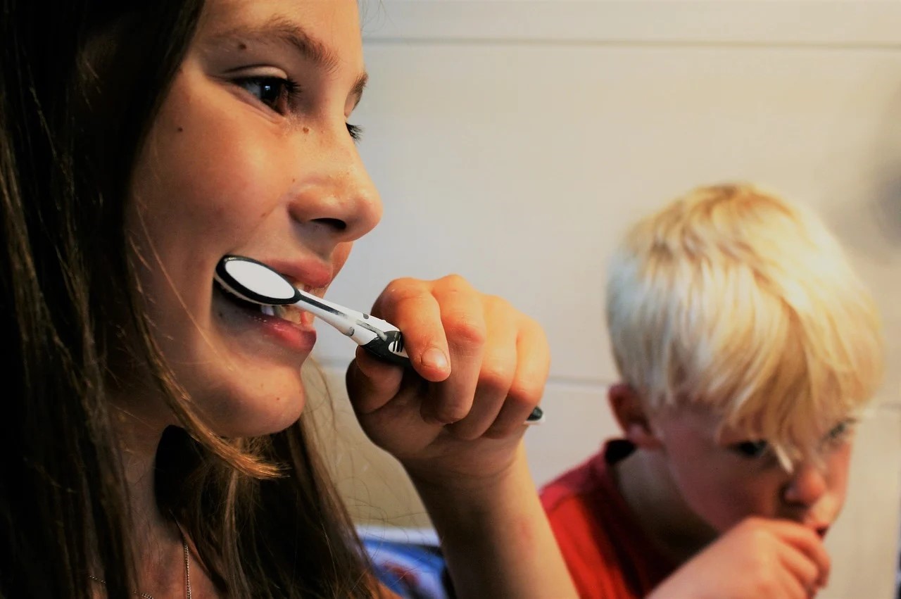 6 Ways to Keep Your Gums Healthy
